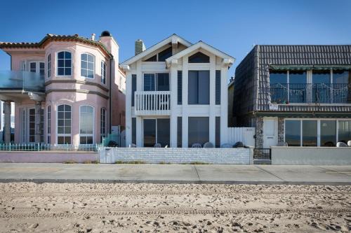 3112 W Oceanfront B