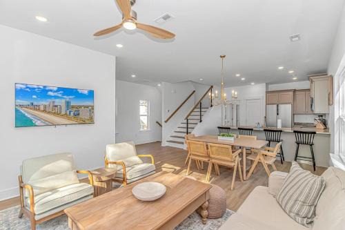 4BR Beach Oasis with Private Pool Just steps to the Ocean