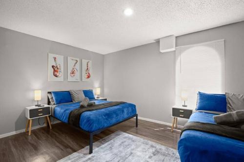 Cozy and Central UT Moody