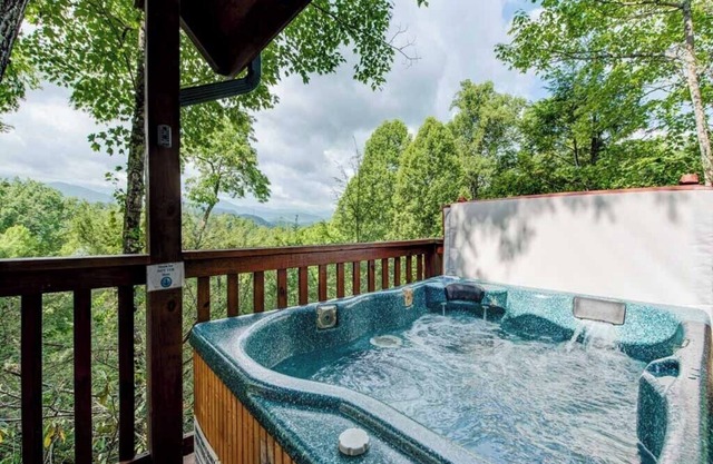 Cub's Cove by Jackson Mountain Rentals