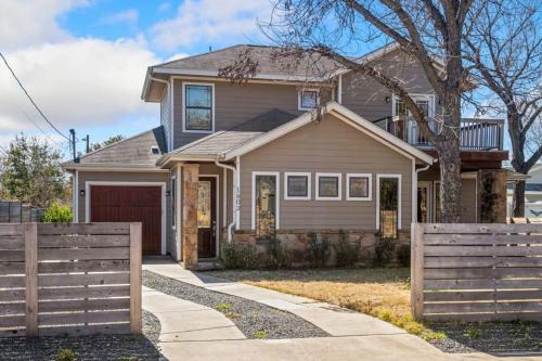 Eastside Home - Sauna &Cold Plunge - Close to DT