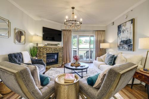 Elegant Pigeon Forge Condo with Golf Course View!