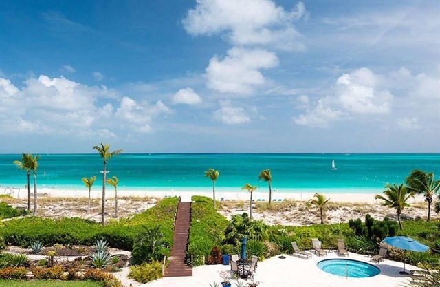 Grandview on Grace Bay