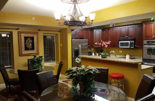 JeffsCondos - 5 Bedroom - Ocean Blue Resort