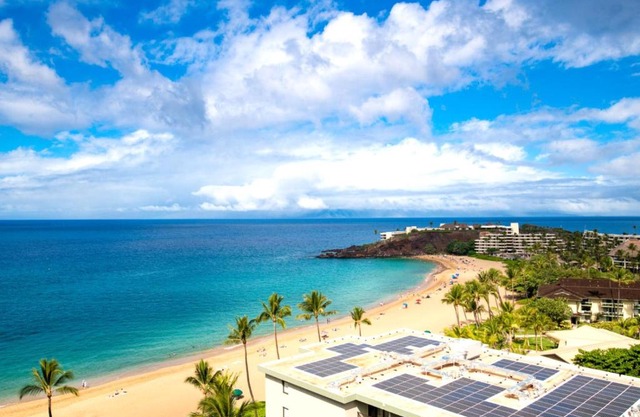 K B M Resorts- WH1-1218 Stunning Studio, whale watching, big ocean views, steps to beach