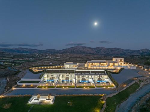 La Grande Vue-Private hilltop villas with private pools