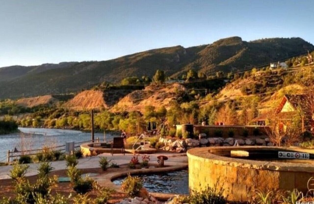 Mountain Classic NEW *Arcade/Air Hockey* 5 Suites!