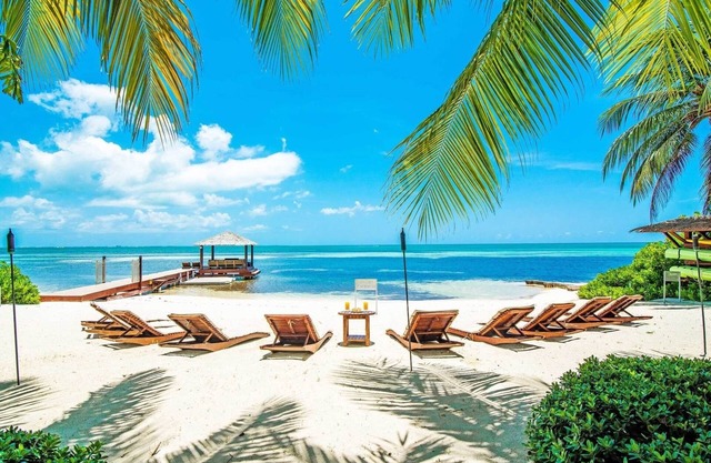 Paradis Sur Mer by Grand Cayman Villas & Condos