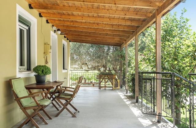 Pet-Friendly Holiday Home Ktima Dilberaki with Garden, Balconies & A/C