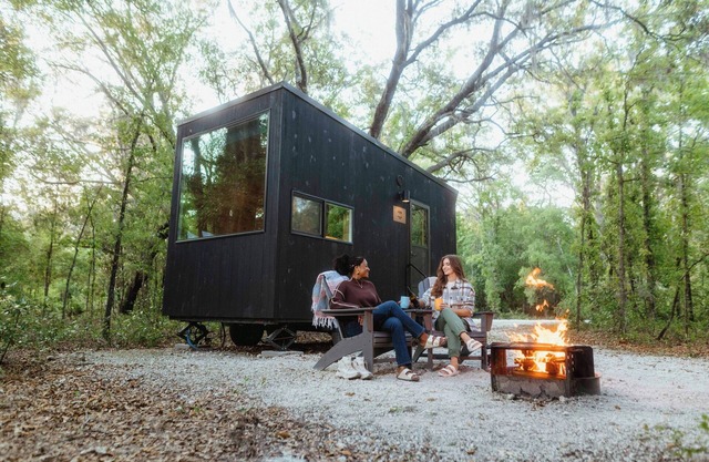 Postcard Cabins Gilchrist Springs, Outdoor Collection by Marriott Bonvoy