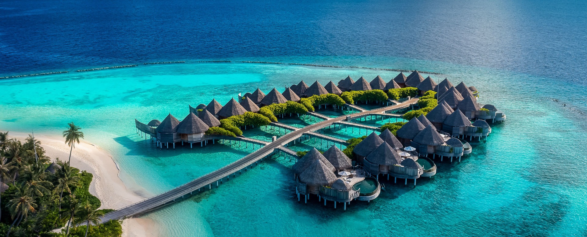 Villas in raa_atoll