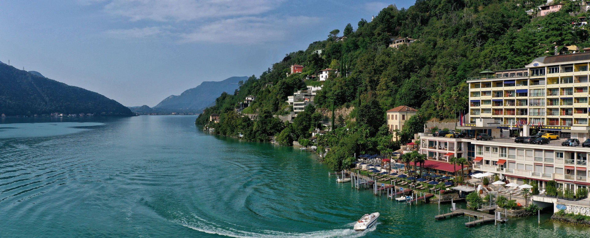 Villas in swiss_alps